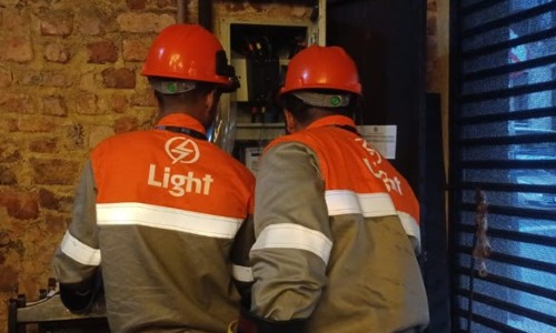 Light faz operação para identificar ‘gatos’ de energia na Lapa